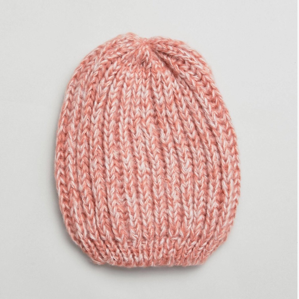 Brave Soul Knit Rose twist beanie